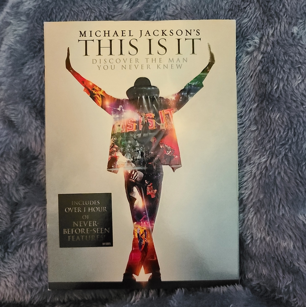 MICHAEL JACKSON'S THIS IS IT (DVD)